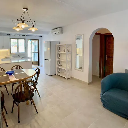 דירה Clubrent - Townhouse La Merced קלפה