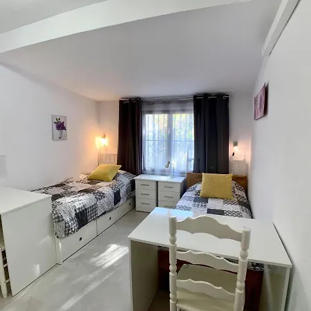 Апартаменти Clubrent - Townhouse La Merced
