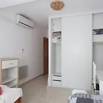 Clubrent - Townhouse La Merced * كاليبي