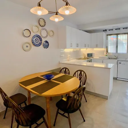 Clubrent - Townhouse La Merced Calp