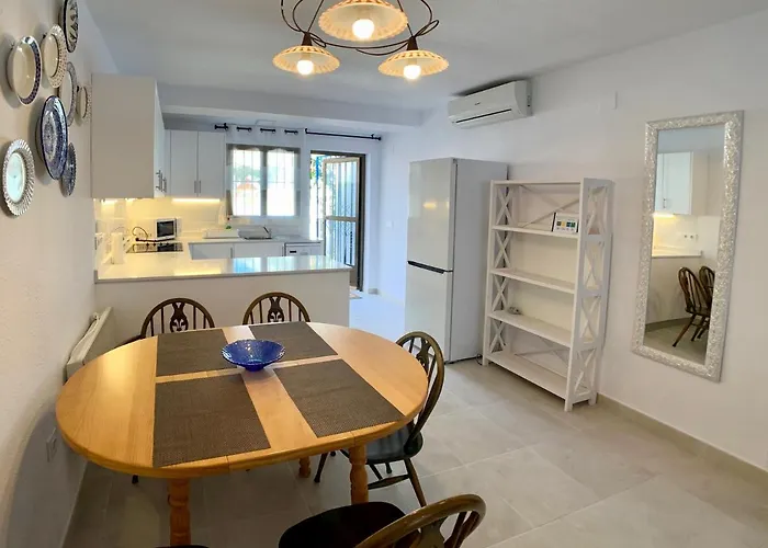 Clubrent - Townhouse La Merced Apartment *